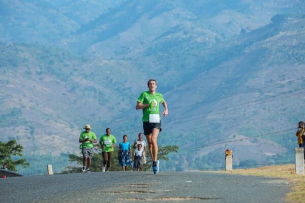 8-Day Queen Elizabeth And Rwenzori Marathon Itinerary